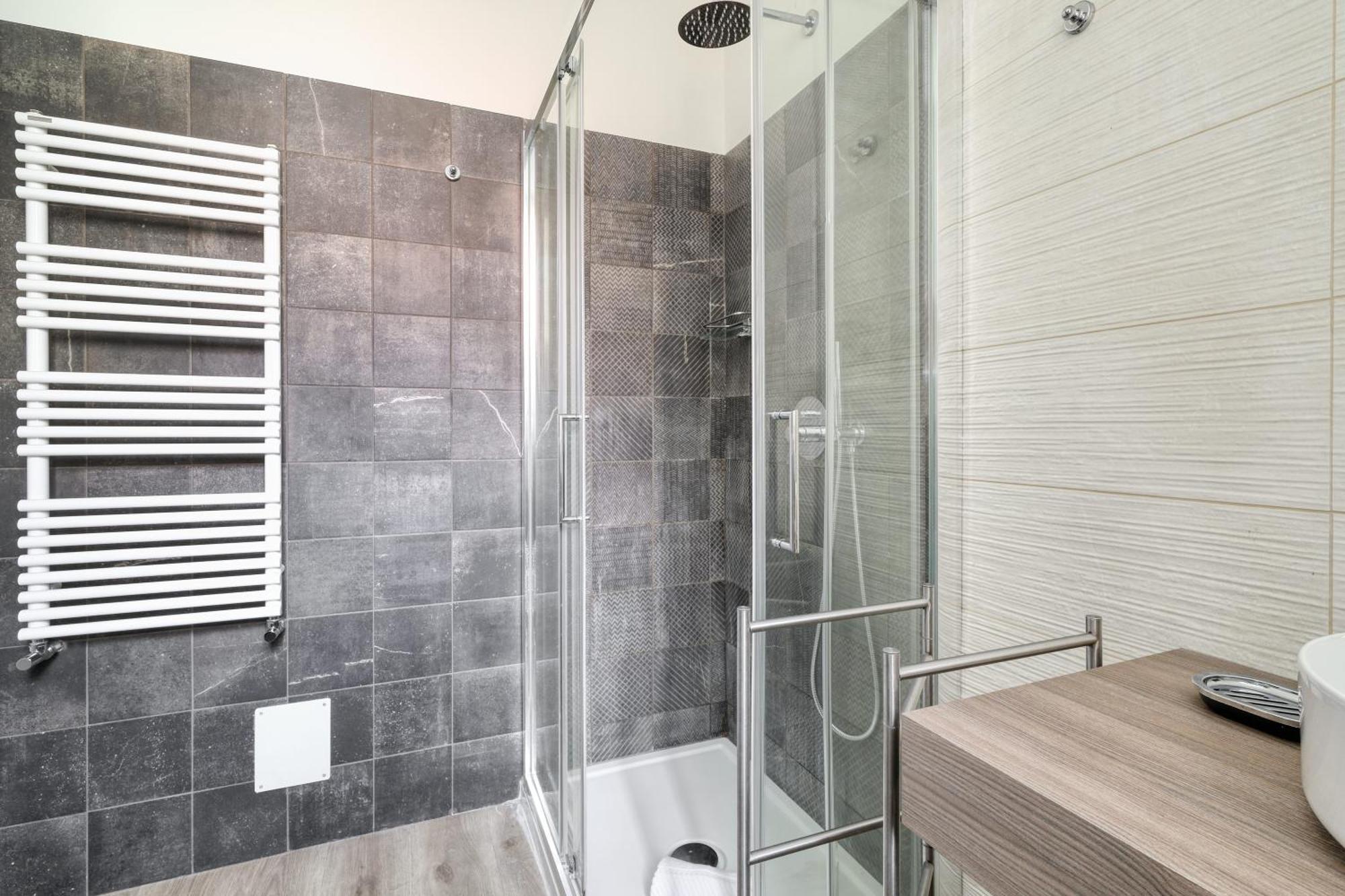 Apartment Joivy Delightful Near Parco Tre Torri Mailand